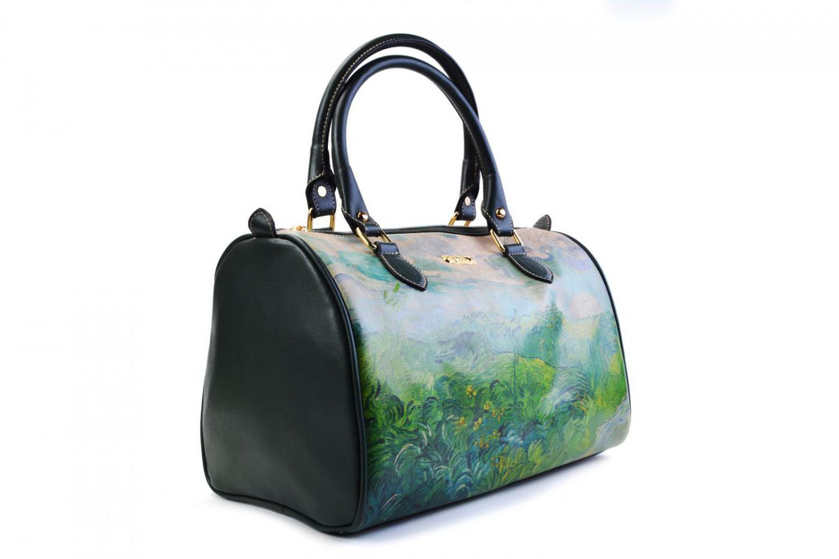 Hand Bags Outlet - No Exchange or Return