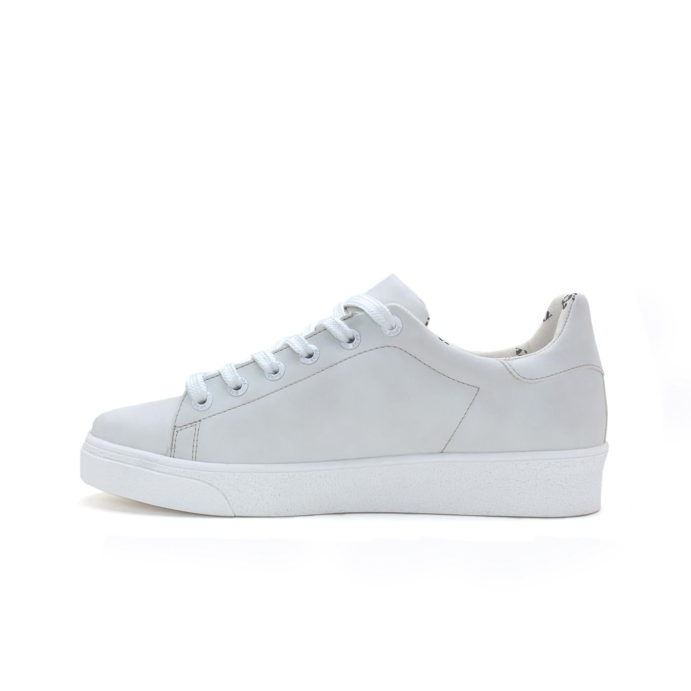 Sneaker Shoes GVB135