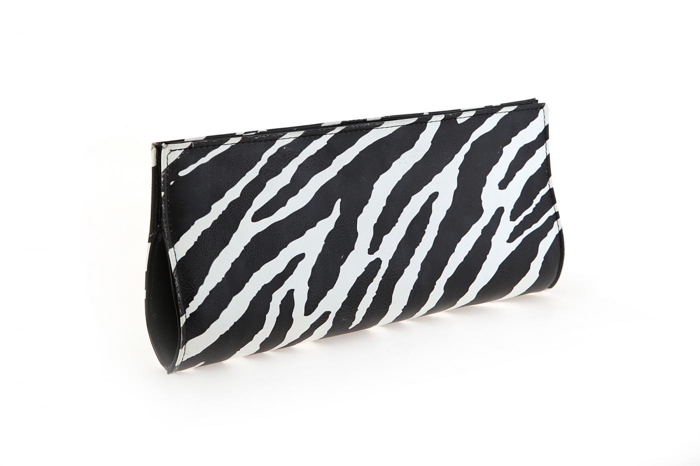 Hand Bags Outlet - No Exchange or Return