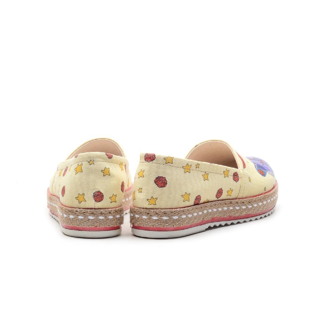 Sneaker Shoes Outlet - No Exchange or Return 35 EU - 5 US