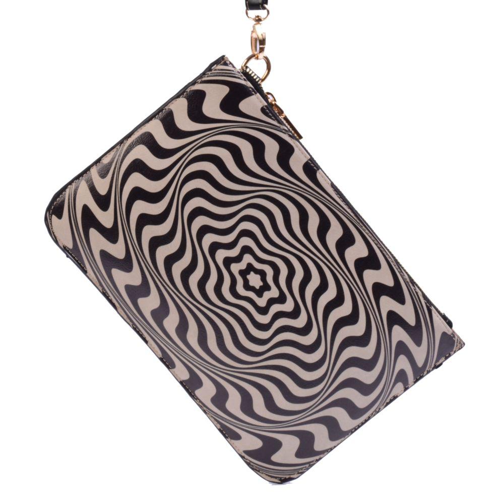 Hand Bags Outlet - No Exchange or Return
