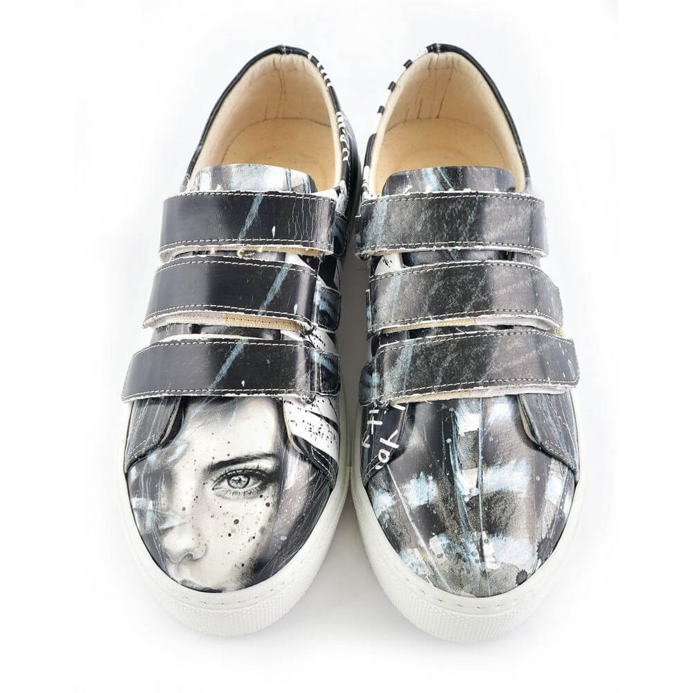 Sneaker Shoes Outlet - No Exchange or Return  39 EU - 8.5 US