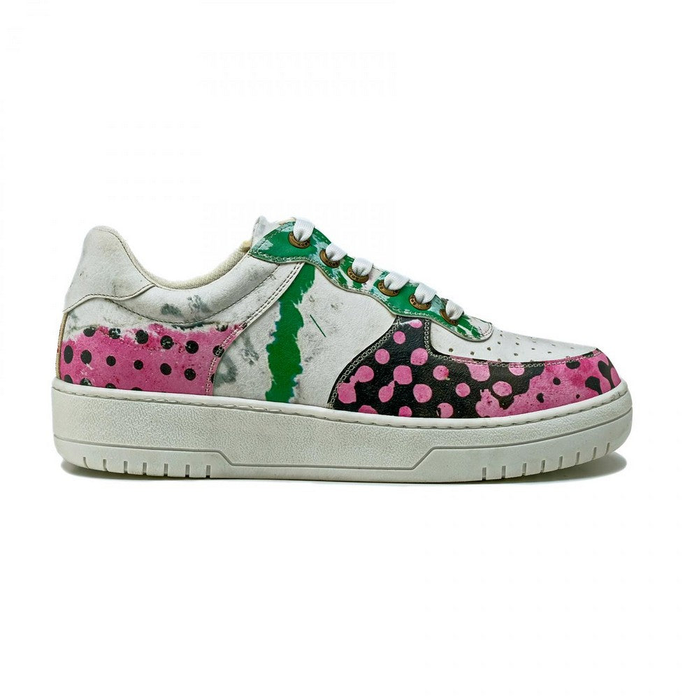 Sneaker Shoes Outlet - No Exchange or Return  39 EU - 8.5 US