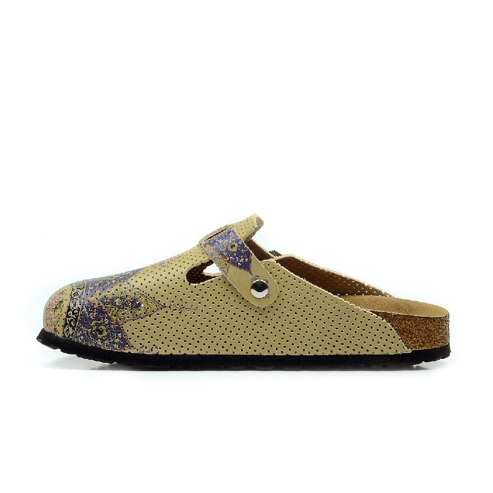 Clogs Outlet - No Exchange or Return  37 EU - 6.5 US