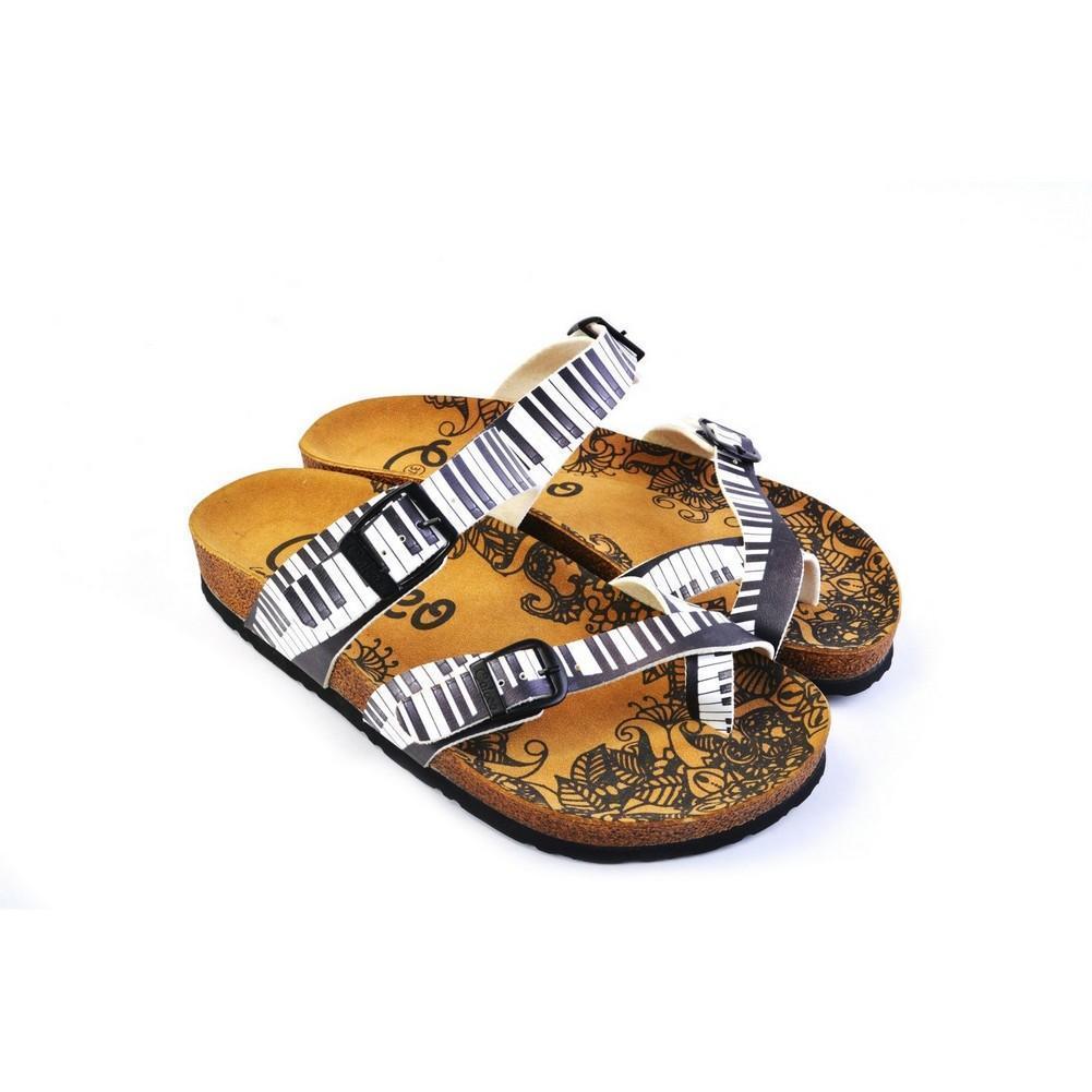 Sandal Outlet - No Exchange or Return  38 EU - 7.5 US