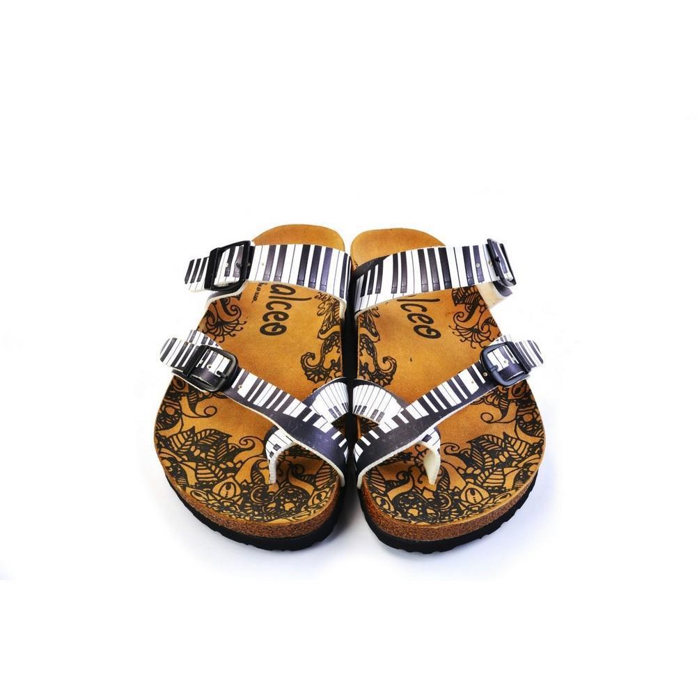 Sandal Outlet - No Exchange or Return  38 EU - 7.5 US