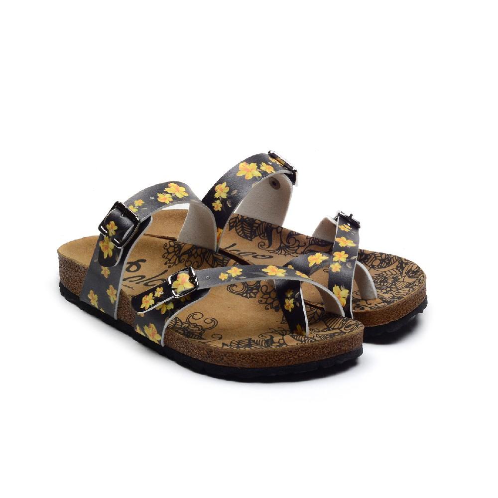 Sandal Outlet - No Exchange or Return  40 EU - 9.5 US