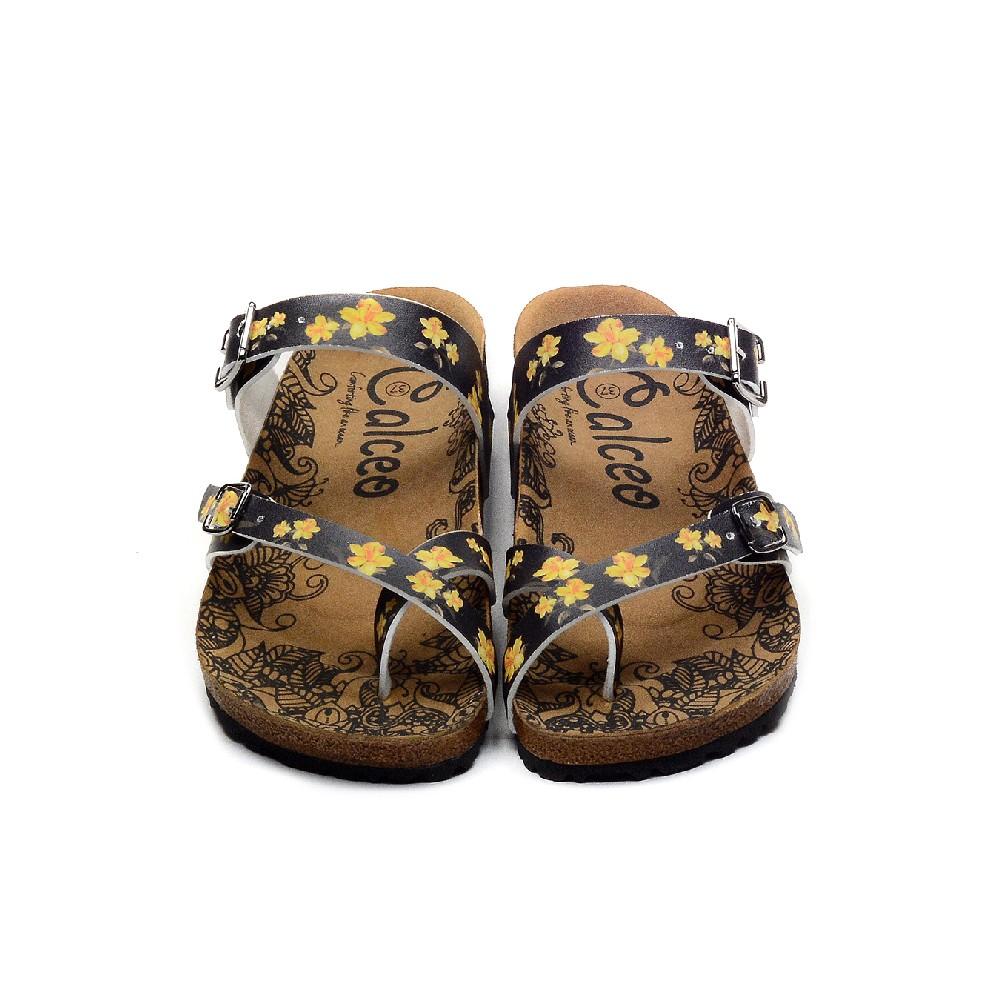 Sandal Outlet - No Exchange or Return  40 EU - 9.5 US