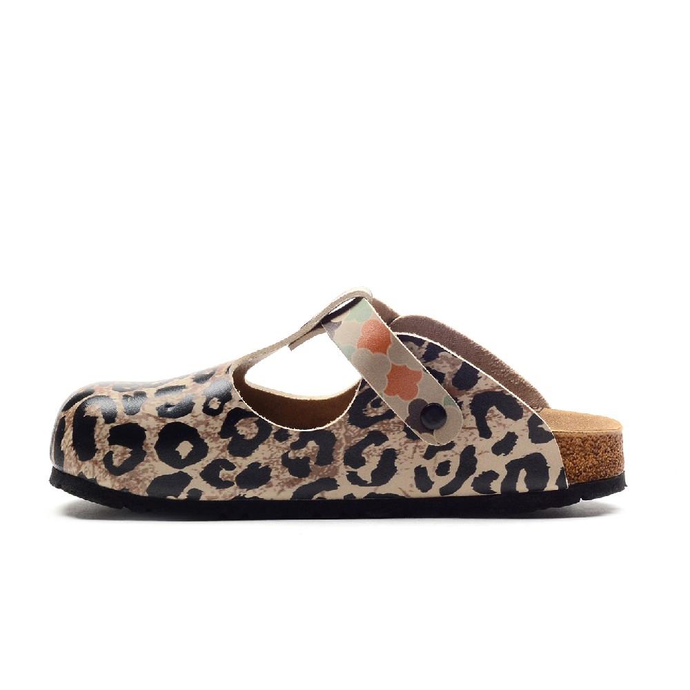 Clogs Outlet - No Exchange or Return  40 EU - 9.5 US