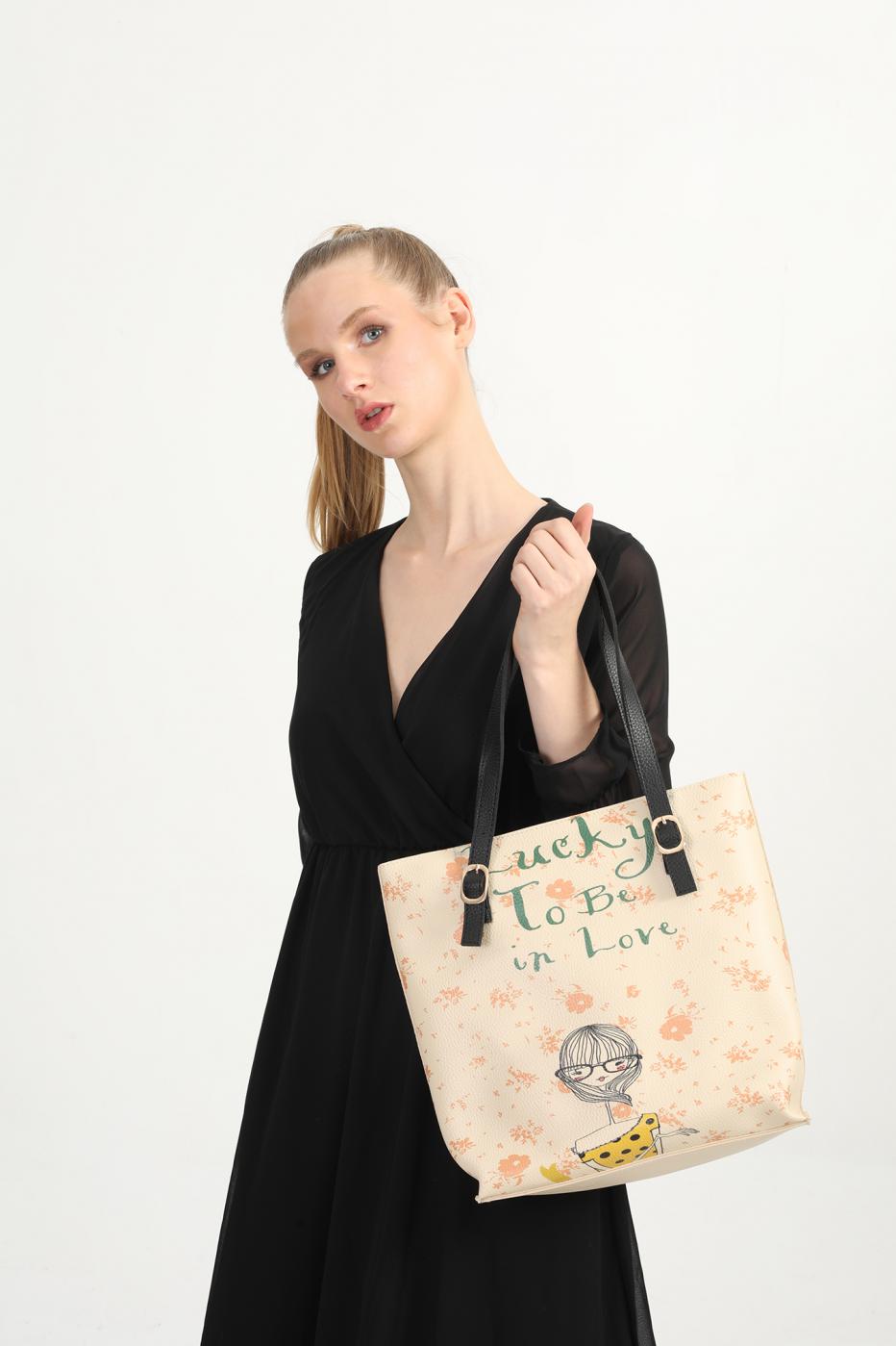 Hand Bags Outlet - No Exchange or Return