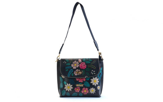 Hand Bags Outlet - No Exchange or Return