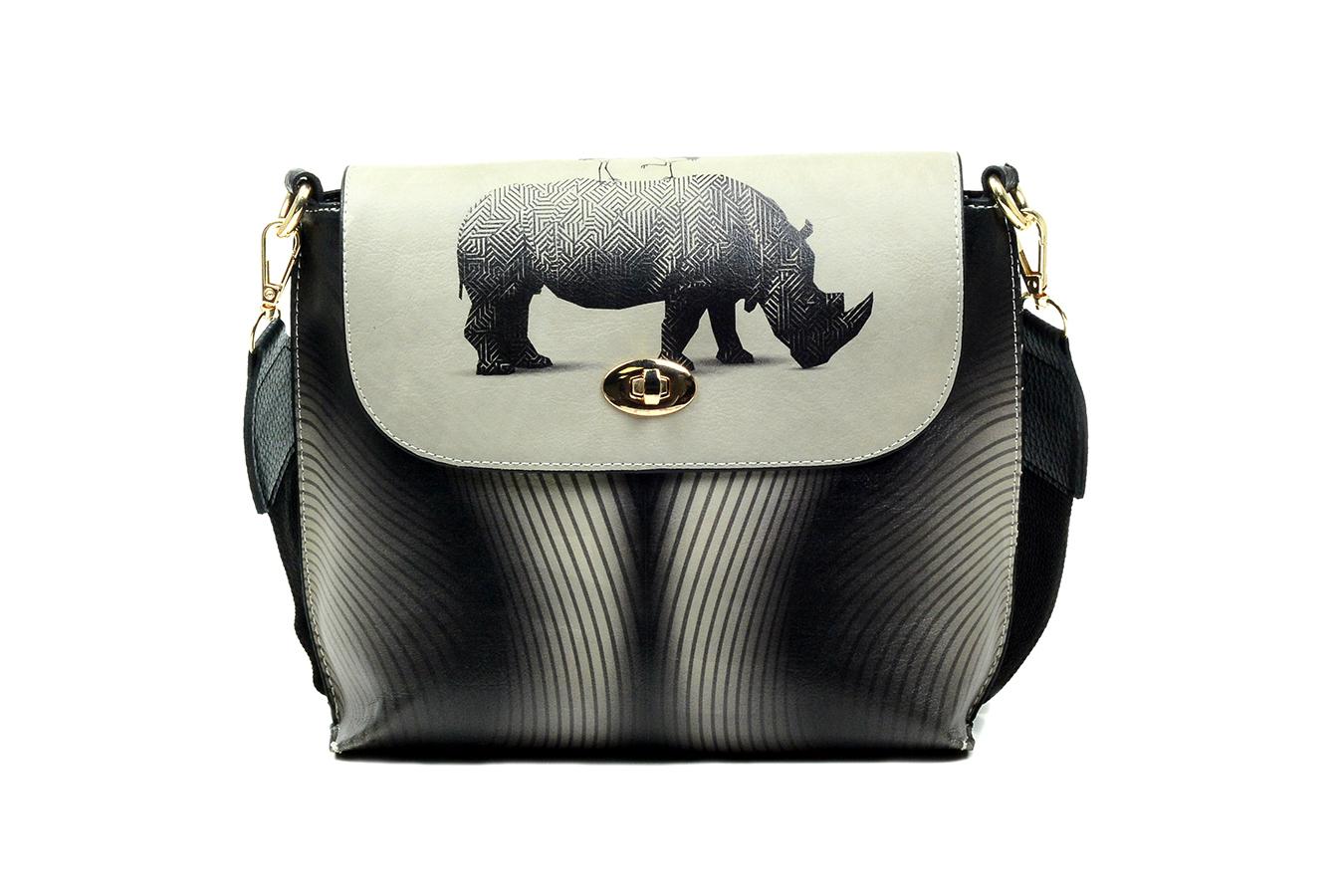 Hand Bags Outlet - No Exchange or Return