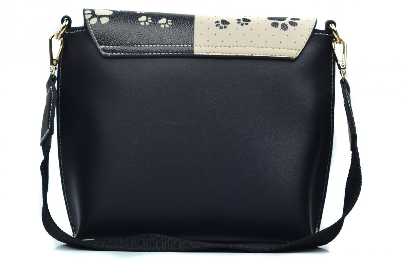 Hand Bags Outlet - No Exchange or Return