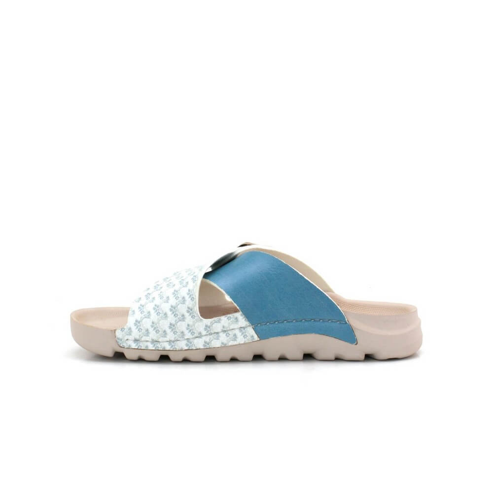 Sandal Outlet - No Exchange or Return  37 EU - 6.5 US