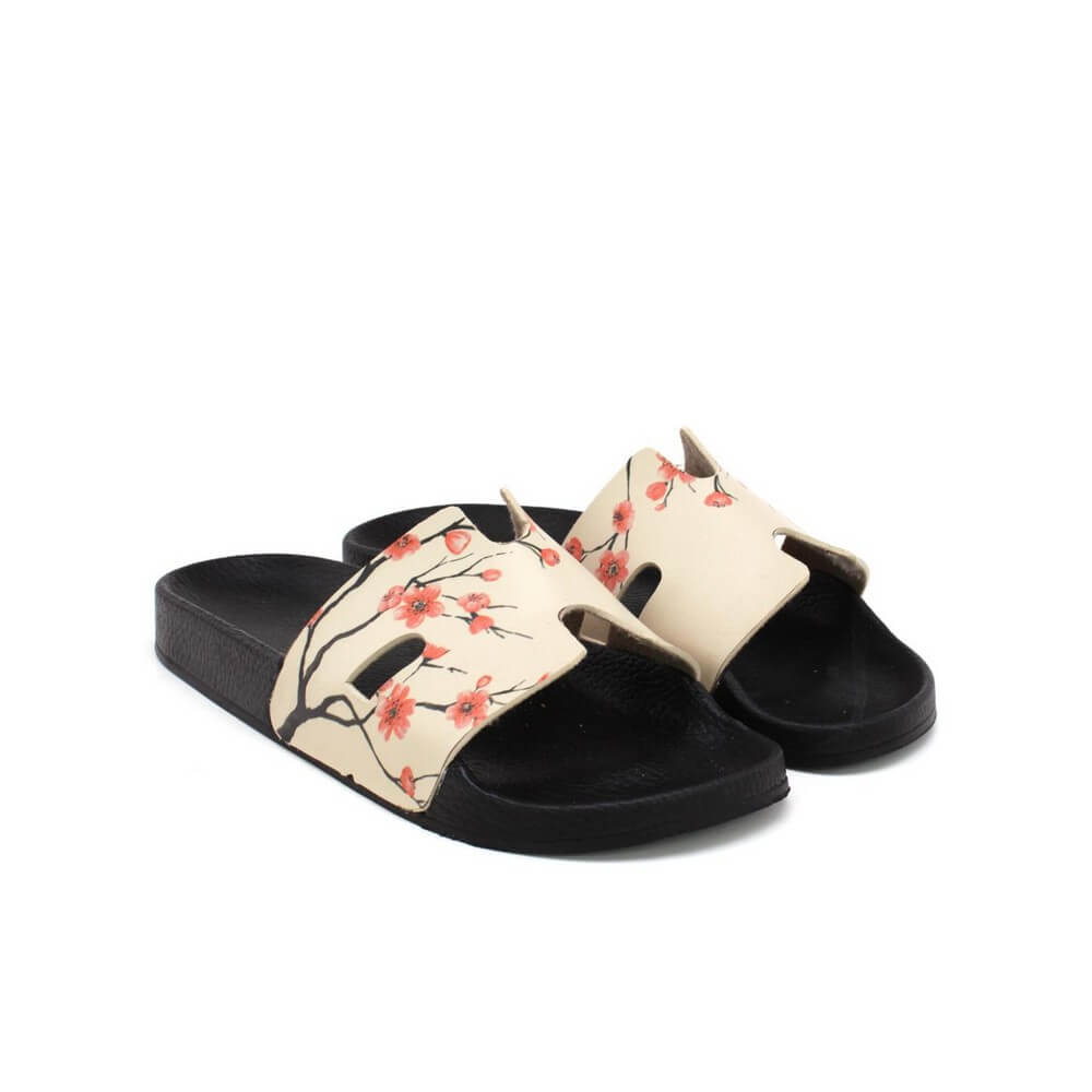 Sandal Outlet - No Exchange or Return  37 EU - 6.5 US