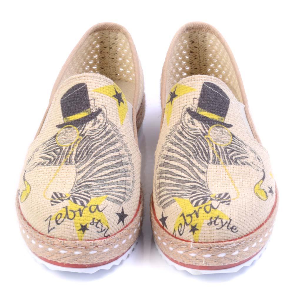 Sneaker Shoes Outlet - No Exchange or Return  40 EU - 9.5 US