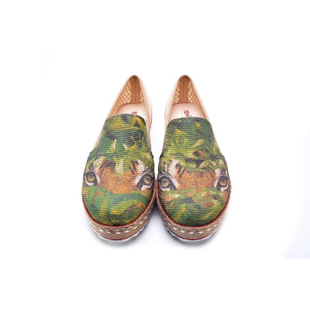 Sneaker Shoes Outlet - No Exchange or Return  38 EU - 7.5 US
