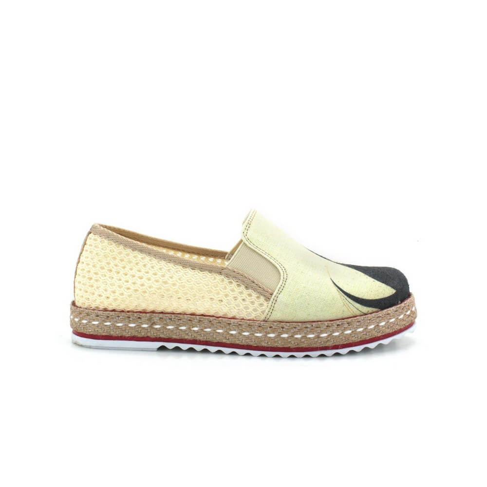 Sneaker Shoes Outlet - No Exchange or Return 37 EU - 6.5 US