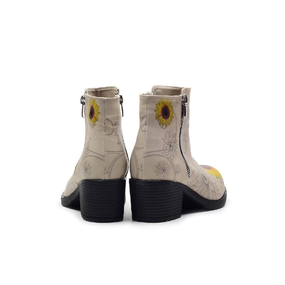 Short Boots Outlet - No Exchange or Return  38 EU - 7.5 US