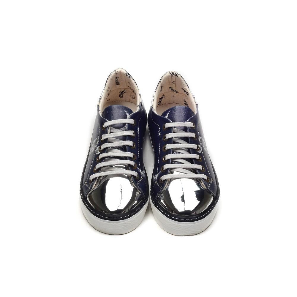Sneaker Shoes Outlet - No Exchange or Return  35 EU - 5 US