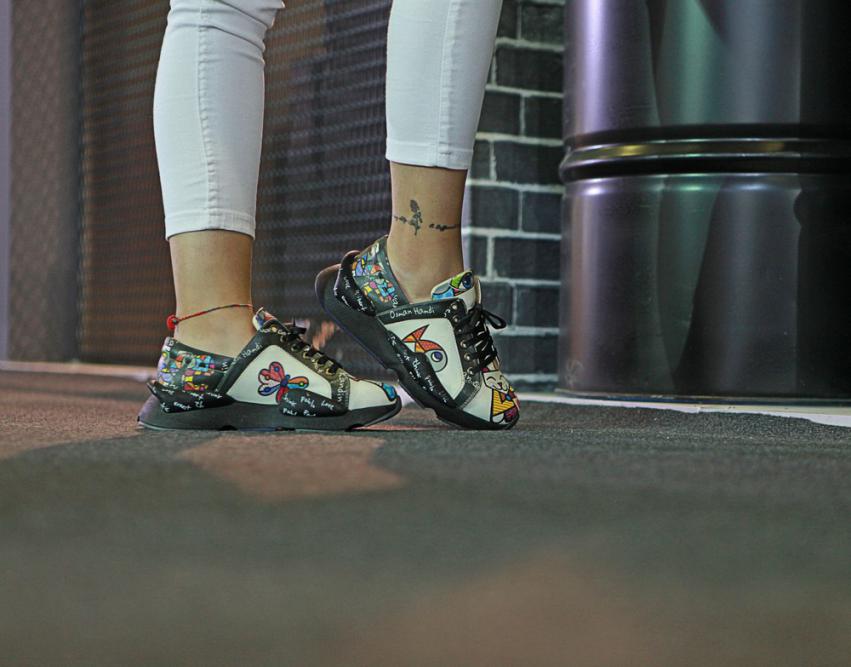 Sneaker Shoes Outlet - No Exchange or Return  36 EU - 5.5 US