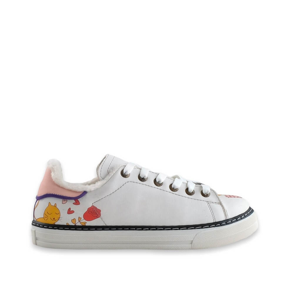Sneaker Shoes Outlet - No Exchange or Return  42 EU - 11 US