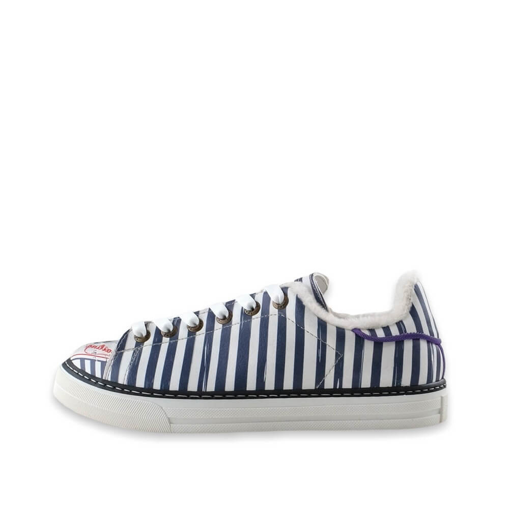 Sneaker Shoes Outlet - No Exchange or Return  40 EU - 9.5 US