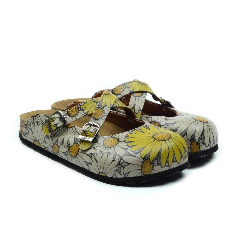Clogs Outlet - No Exchange or Return  40 EU - 9.5 US