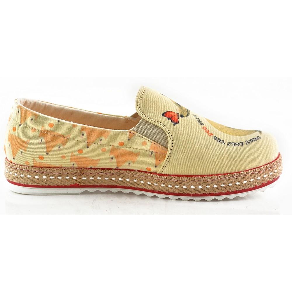 Sneaker Shoes Outlet - No Exchange or Return  35 EU - 5 US