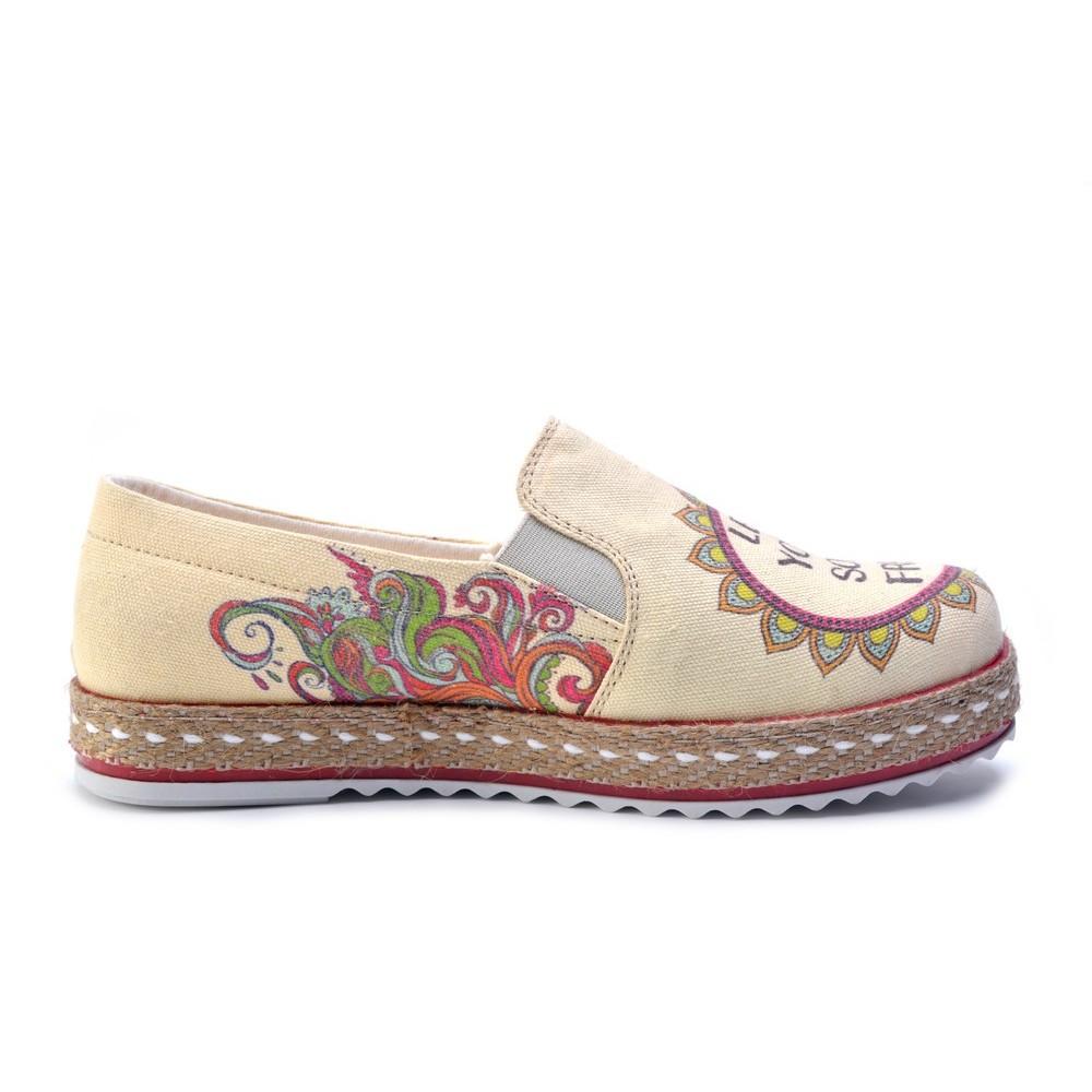 Sneaker Shoes Outlet - No Exchange or Return  36 EU - 5.5 US