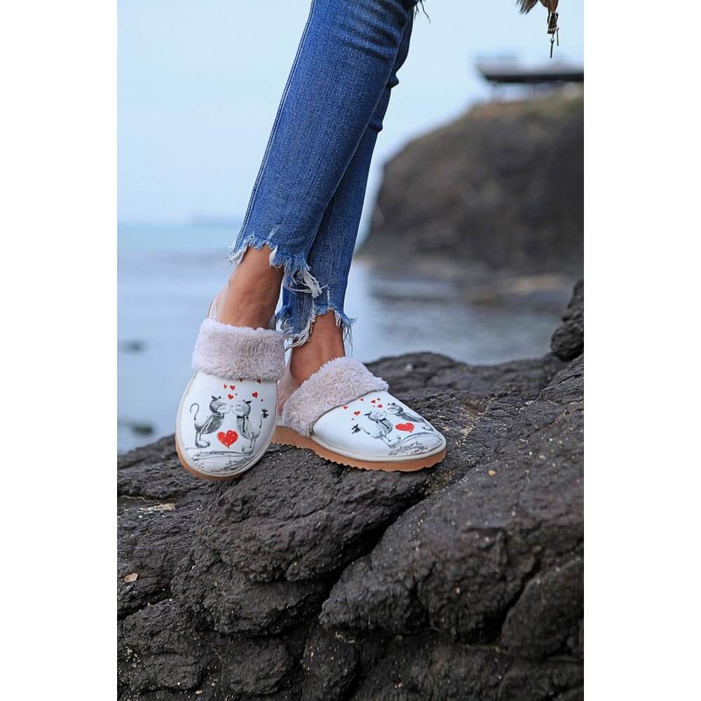 Shearling Slipper Outlet - No Exchange or Return  37 EU - 6.5 US