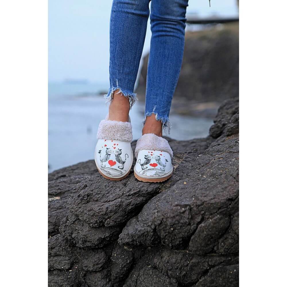 Shearling Slipper Outlet - No Exchange or Return  37 EU - 6.5 US