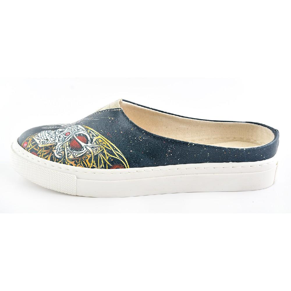 Slipper Outlet - No Exchange or Return  35 EU - 5 US