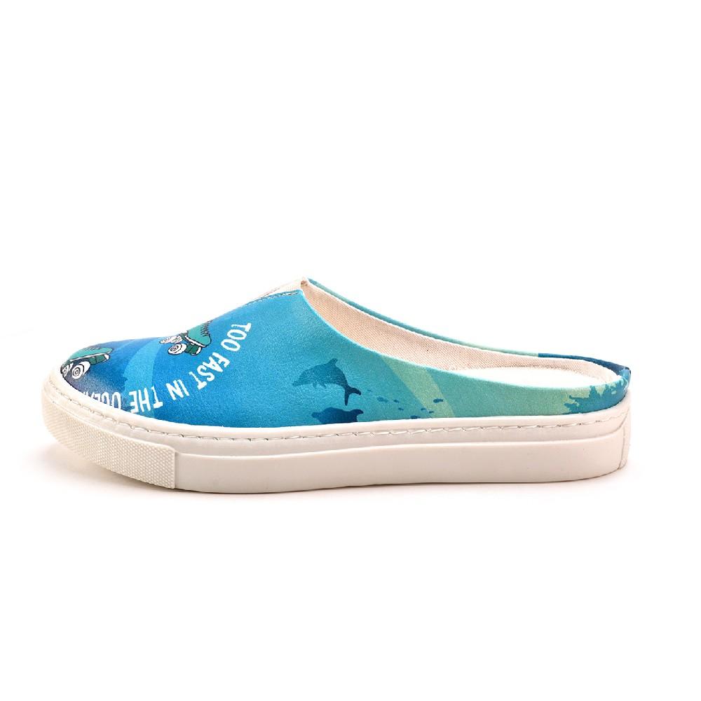 Slipper Outlet - No Exchange or Return  35 EU - 5 US