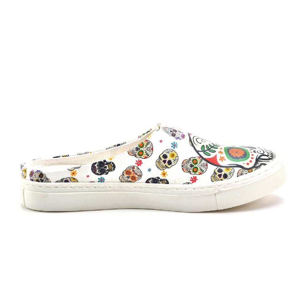 Slipper Outlet - No Exchange or Return  35 EU - 5 US