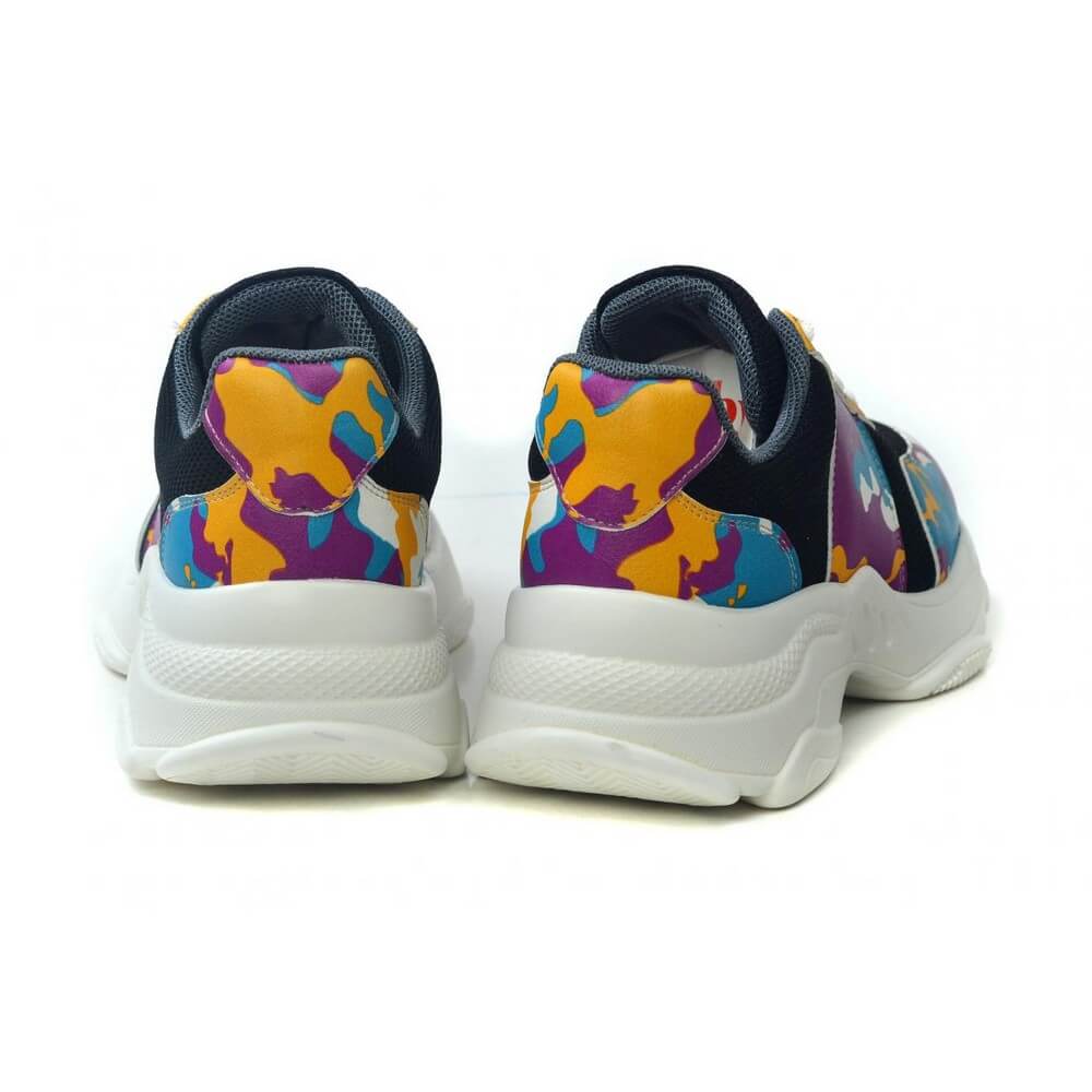 Sneaker Shoes Outlet - No Exchange or Return  41 EU - 10 US
