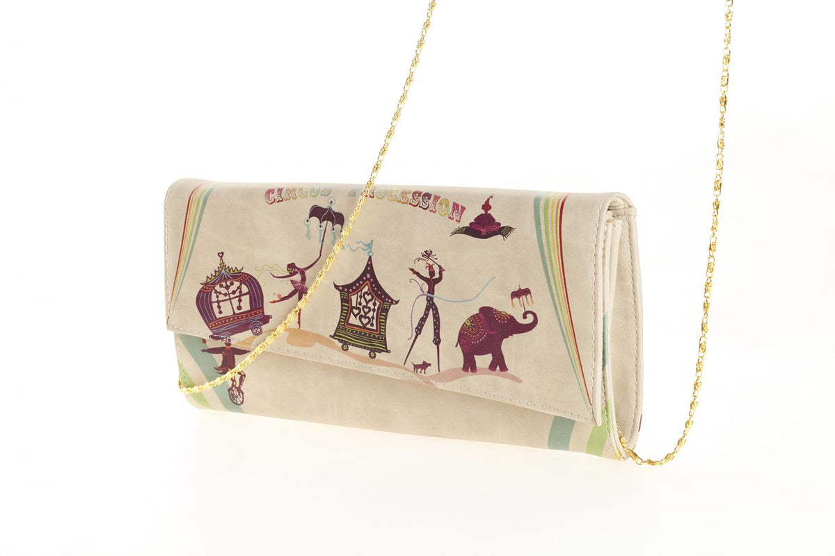 Hand Bags Outlet - No Exchange or Return