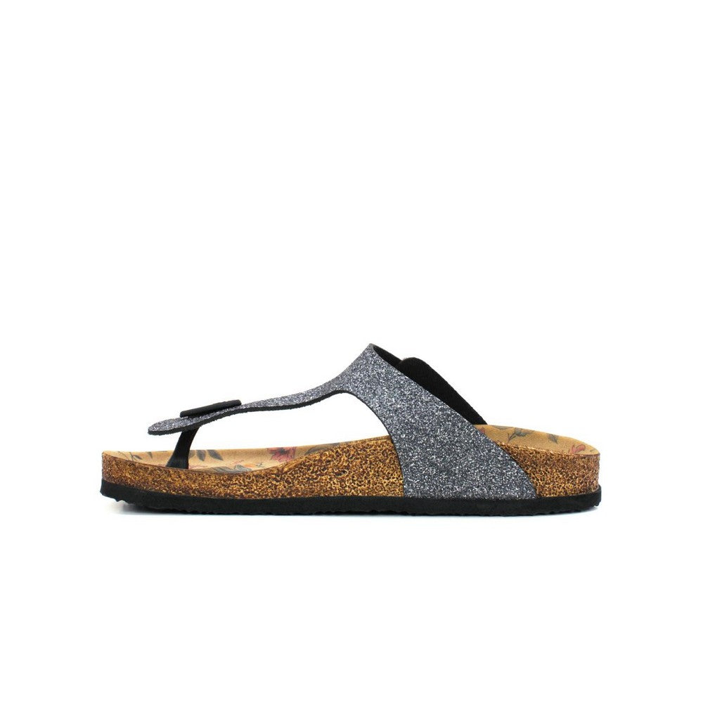 Flip-Flop Outlet - No Exchange or Return  38 EU - 7.5 US