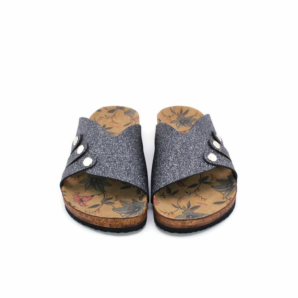 Sandal Outlet - No Exchange or Return - 37 EU - 6.5 US