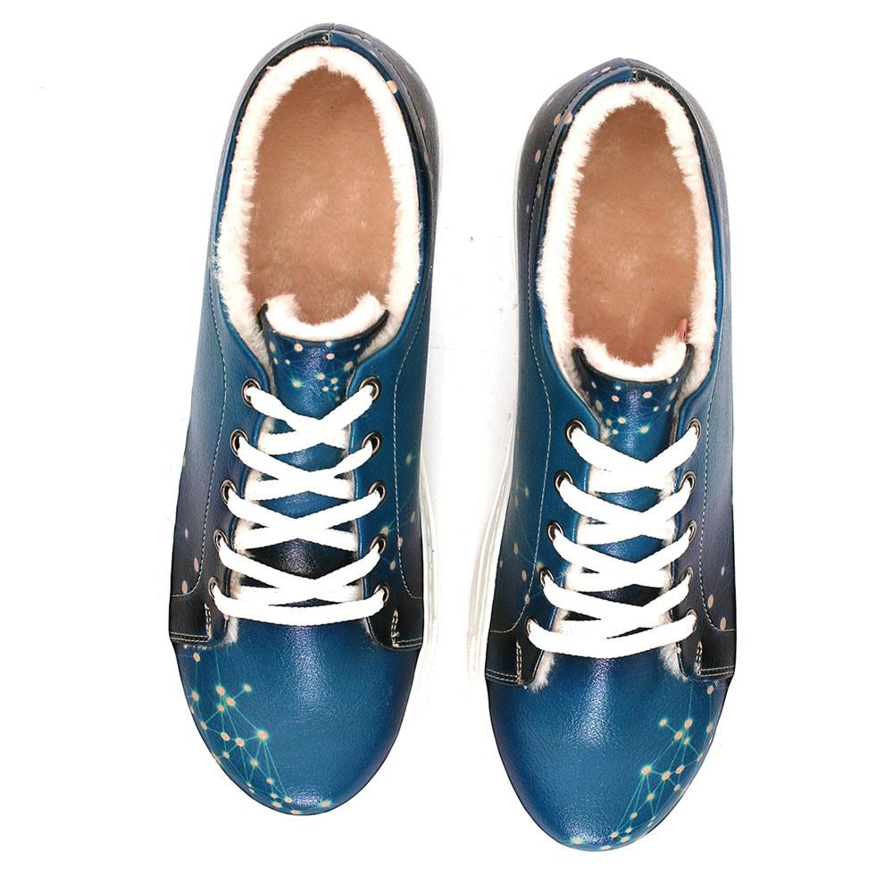 Sneaker Shoes Outlet - No Exchange or Return  35 EU - 5 US