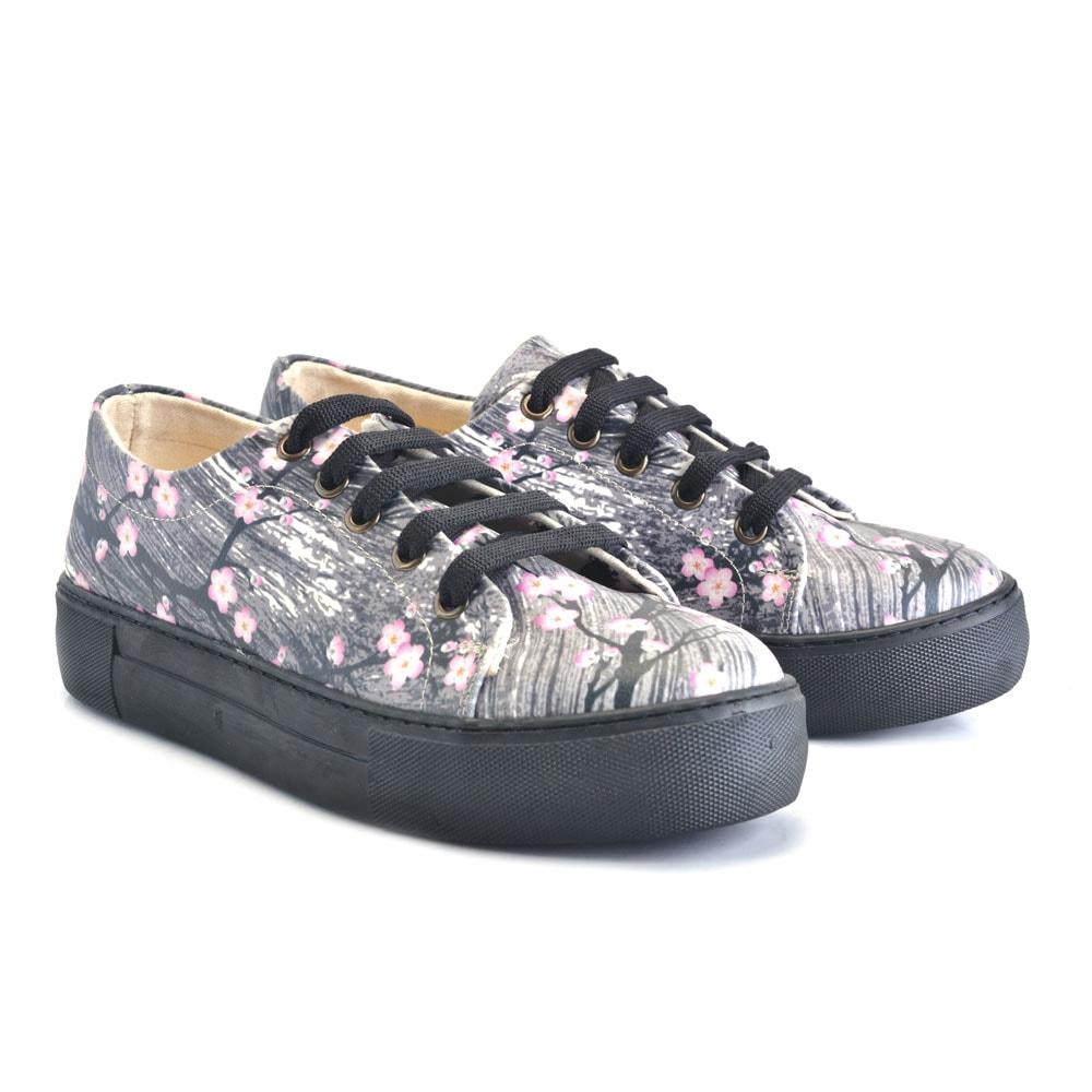 Sneaker Shoes Outlet - No Exchange or Return  41 EU - 10 US