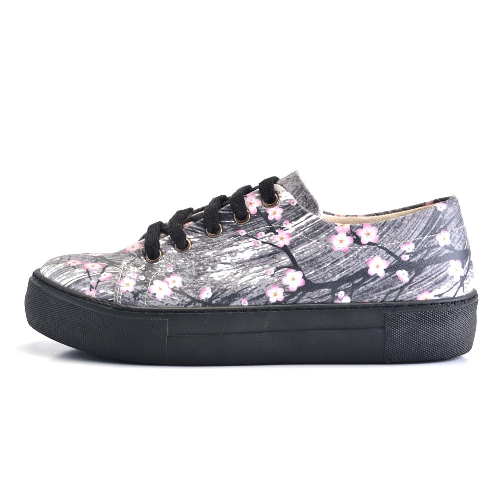 Sneaker Shoes Outlet - No Exchange or Return  41 EU - 10 US