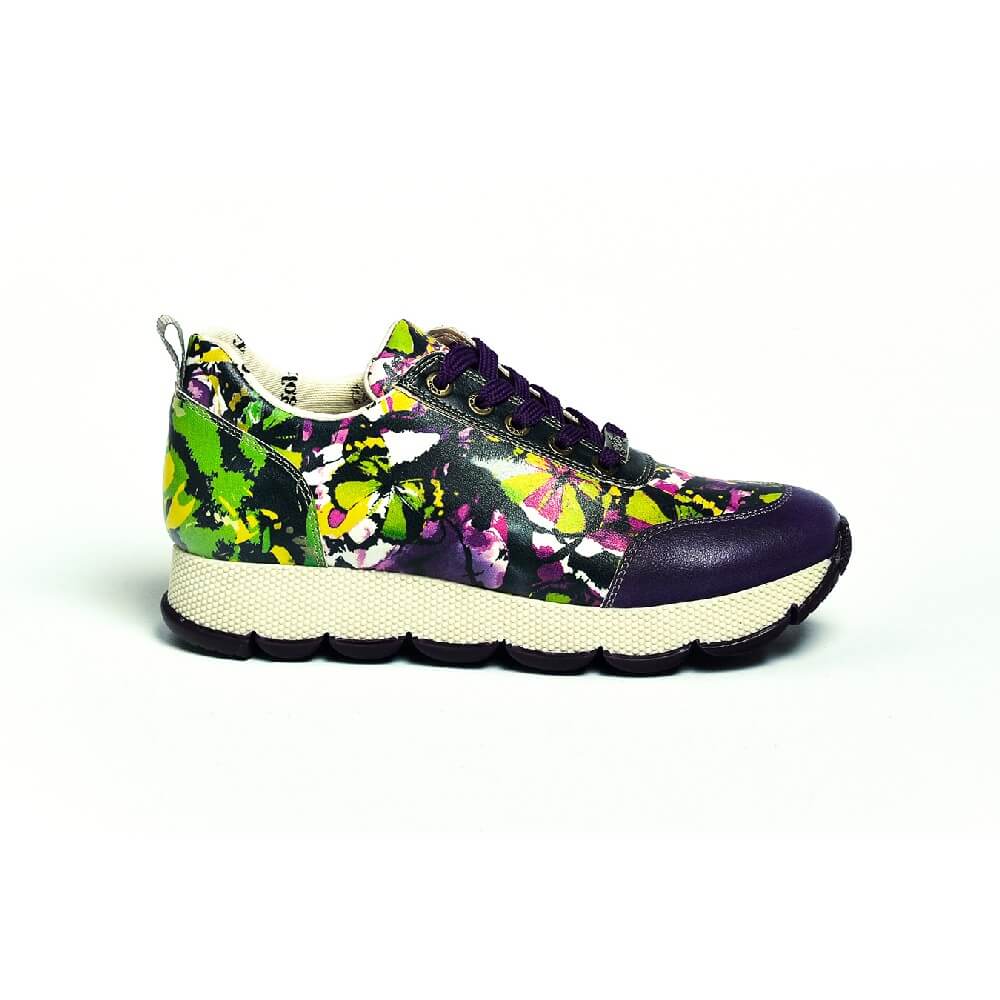Sneaker Shoes Outlet - No Exchange or Return  40 EU - 9.5 US