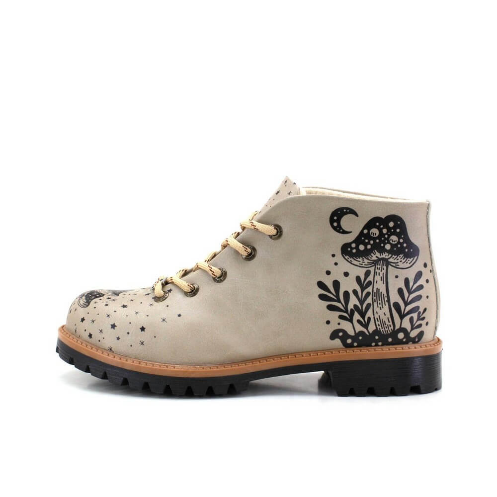 Short Boots Outlet - No Exchange or Return  36 EU - 5.5 US