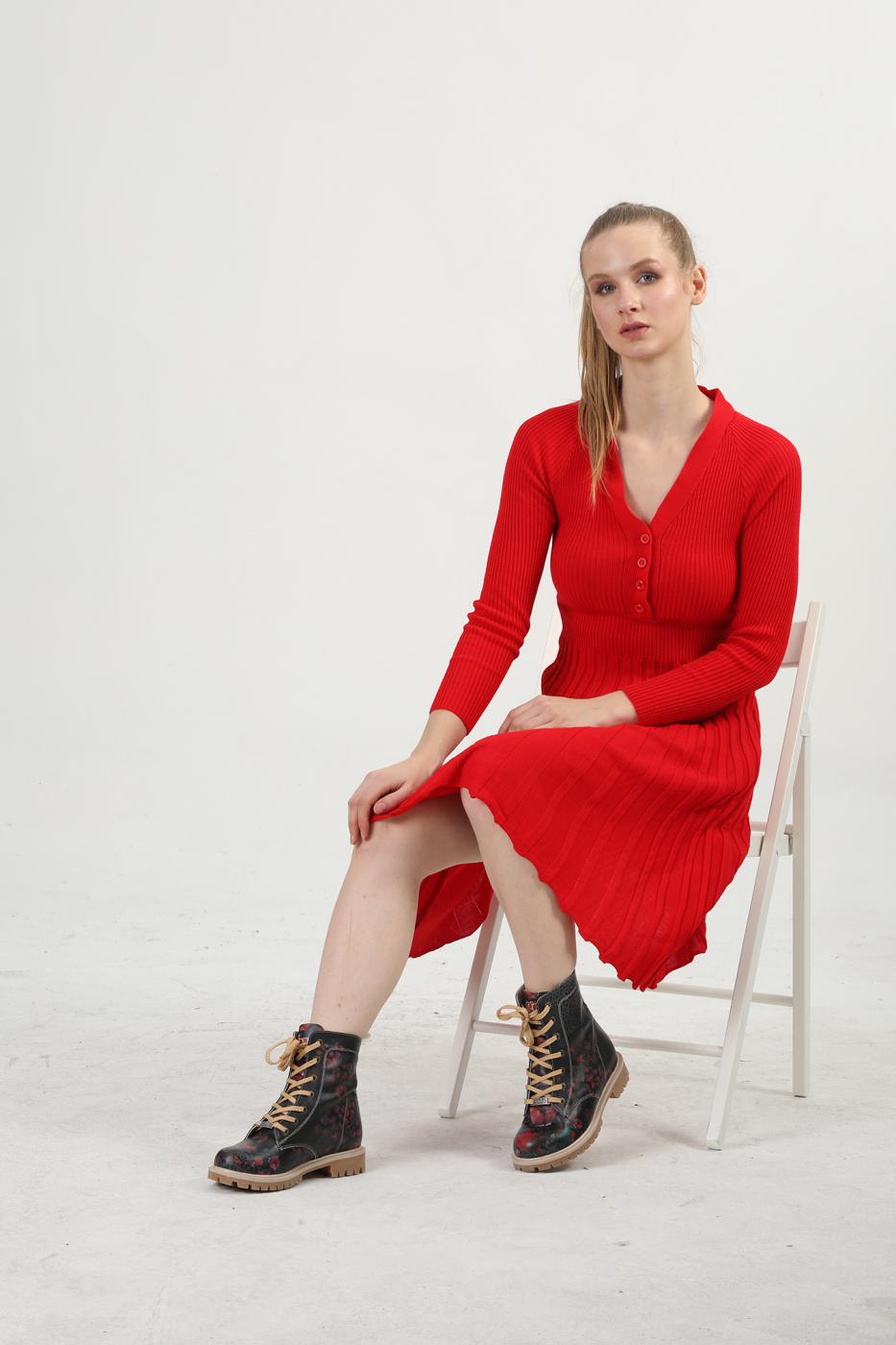 Long Boots Outlet - No Exchange or Return 37 EU - 6.5 US