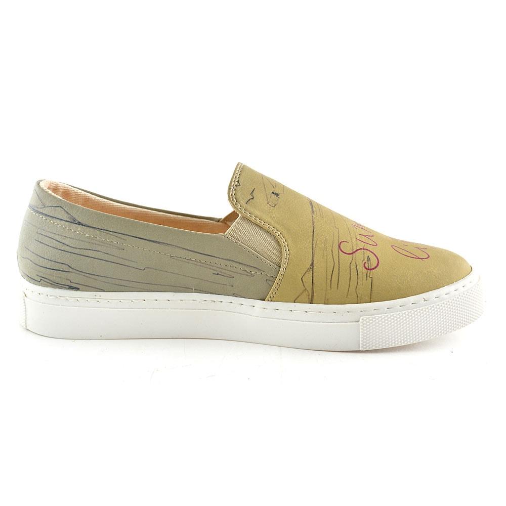 Sneaker Shoes Outlet - No Exchange or Return  35 EU - 5 US