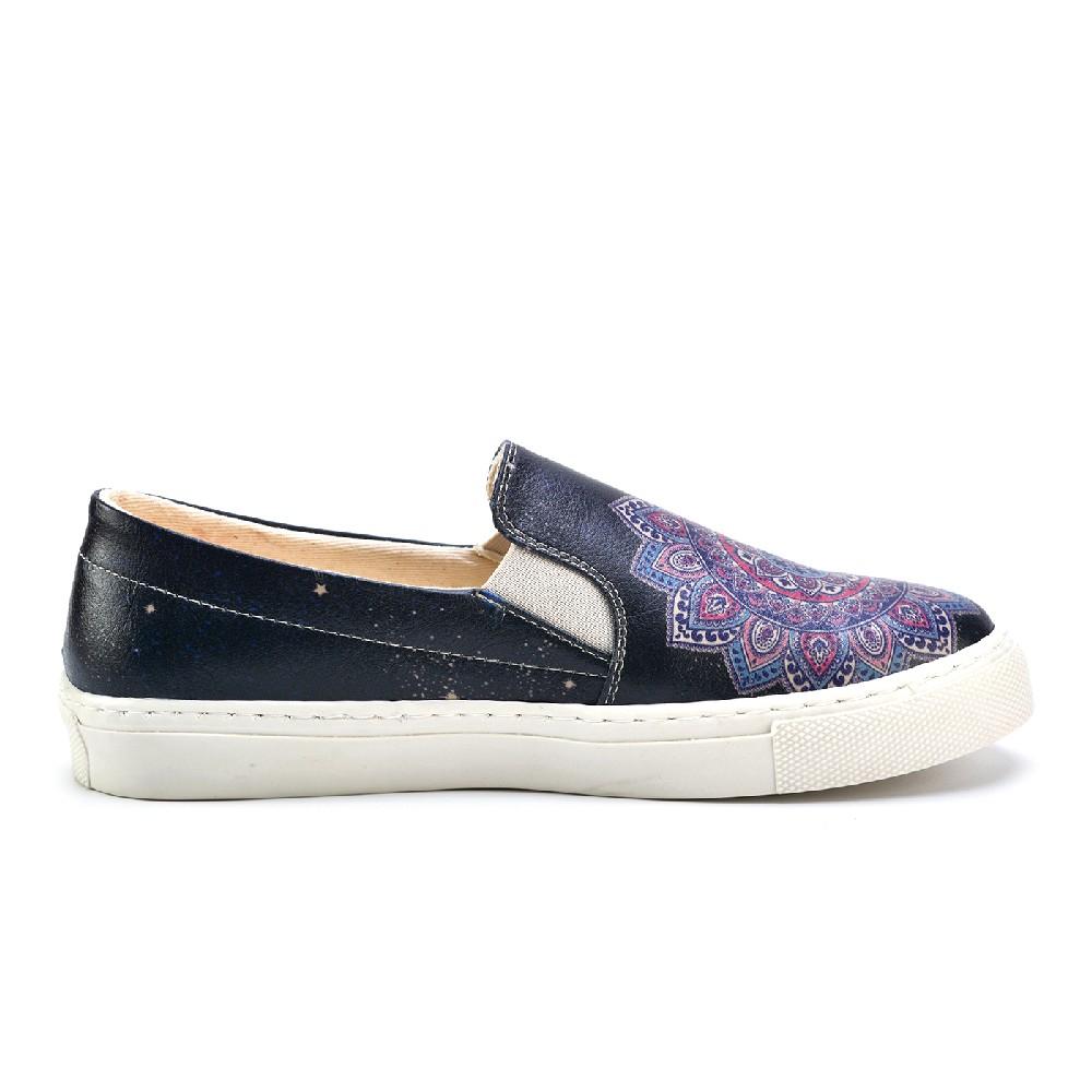 Sneaker Shoes Outlet - No Exchange or Return  38 EU - 7.5 US