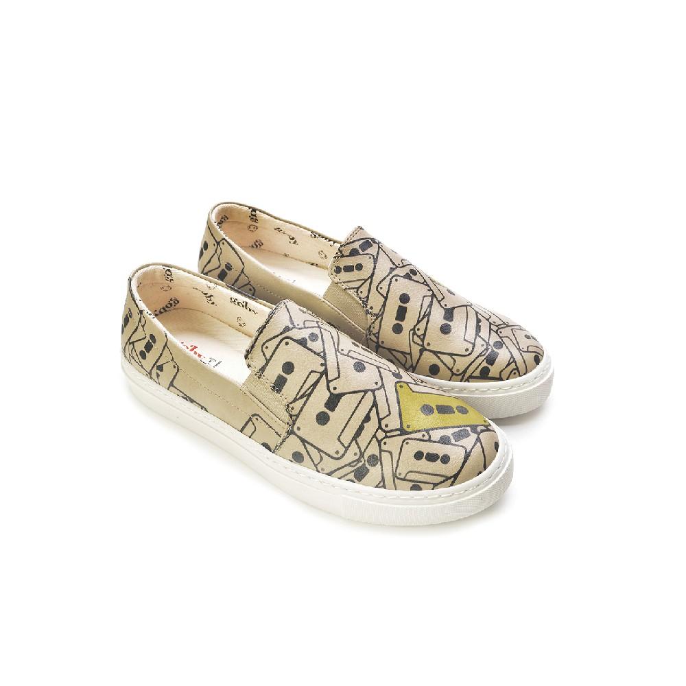 Sneaker Shoes Outlet - No Exchange or Return  39 EU - 8.5 US