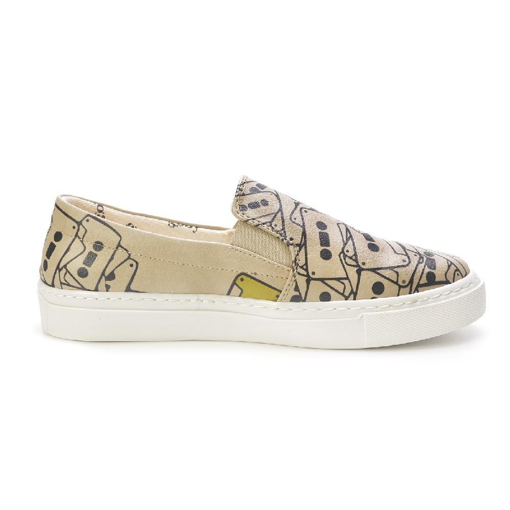 Sneaker Shoes Outlet - No Exchange or Return  39 EU - 8.5 US
