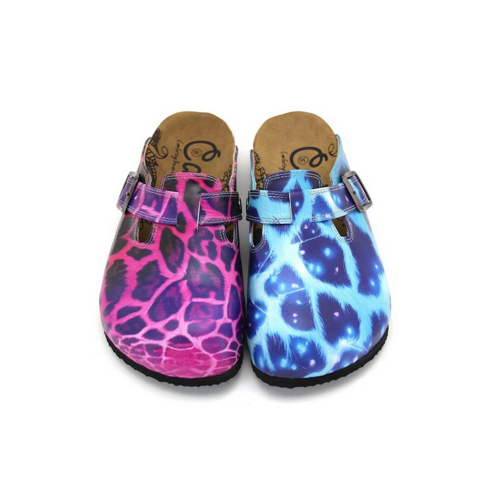 Clogs Outlet - No Exchange or Return  42 EU - 11 US